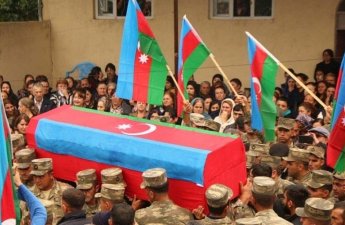 В Азербайджане перезахоронят останки еще трех шехидов I Карабахской войны-ФОТО