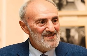 “Bu gün evə buraxılacağam” - Akif İslamzadə