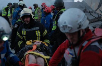 Россия ударила по жилым кварталам Киева: десятки пострадавших-ВИДЕО