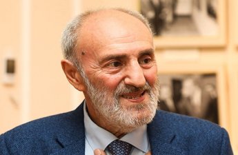 Акиф Исламзаде выписан из больницы