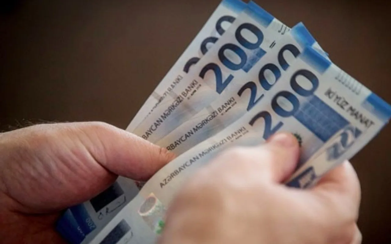 Bu şəxslərə hər ay 1000 manatadək pul veriləcək