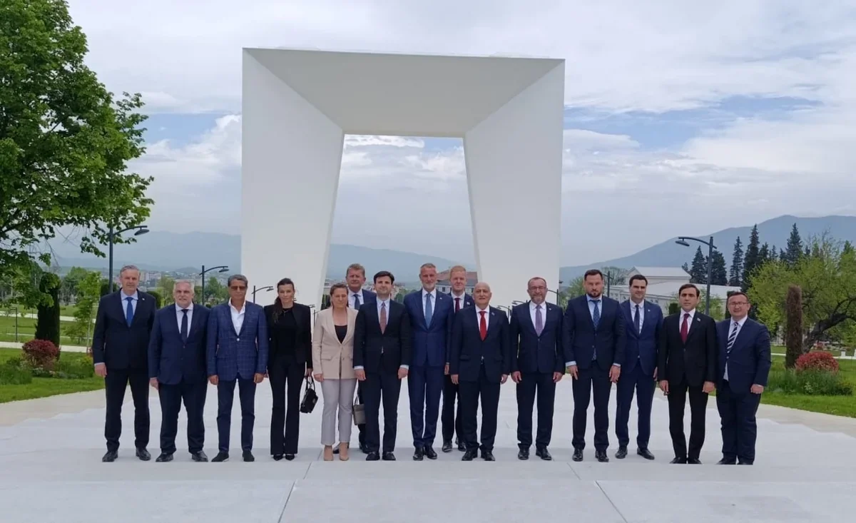 Rixard Raşi Xankəndidə quruculuq işləri ilə tanış oldu - FOTO