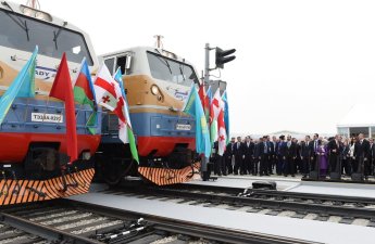 На заседании TRACECA подчеркнули важность ж/д линии Баку-Тбилиси-Карс и Среднего коридора