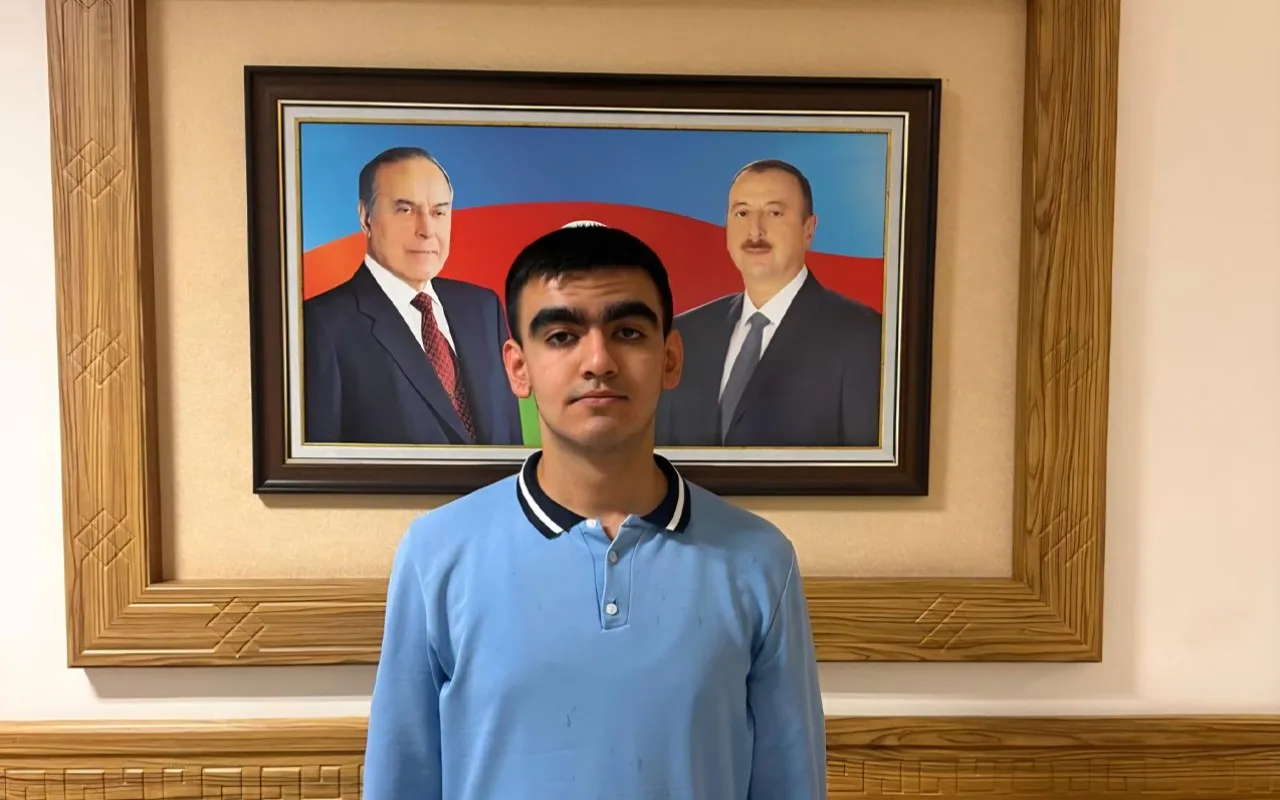 300 bal toplasa da - Adı siyahıda yoxdur