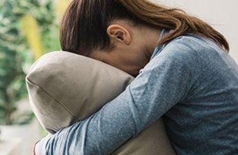 Kapitalizmin psixologiyaya təsirləri: Niyə daim tükənmiş hiss edirik?
