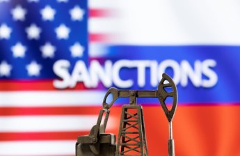 США продлевают послабления для поставок российской нефти