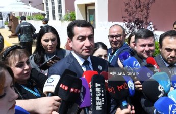 Hikmət Hacıyev: 
