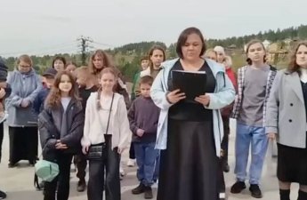 Bu şəhərdəki ruslar Putinə müraciətlərində Çinə birləşmək istəklərini ifadə etdilər...-FOTO+VİDEO