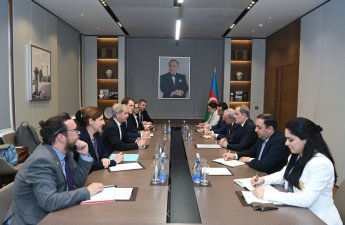 XİN rəhbəri Aİ rəsmisi ilə yeni ikitərəfli sazişi və Tərəfdaşlıq Prioritetləri sənədini müzakirə edib - FOTO