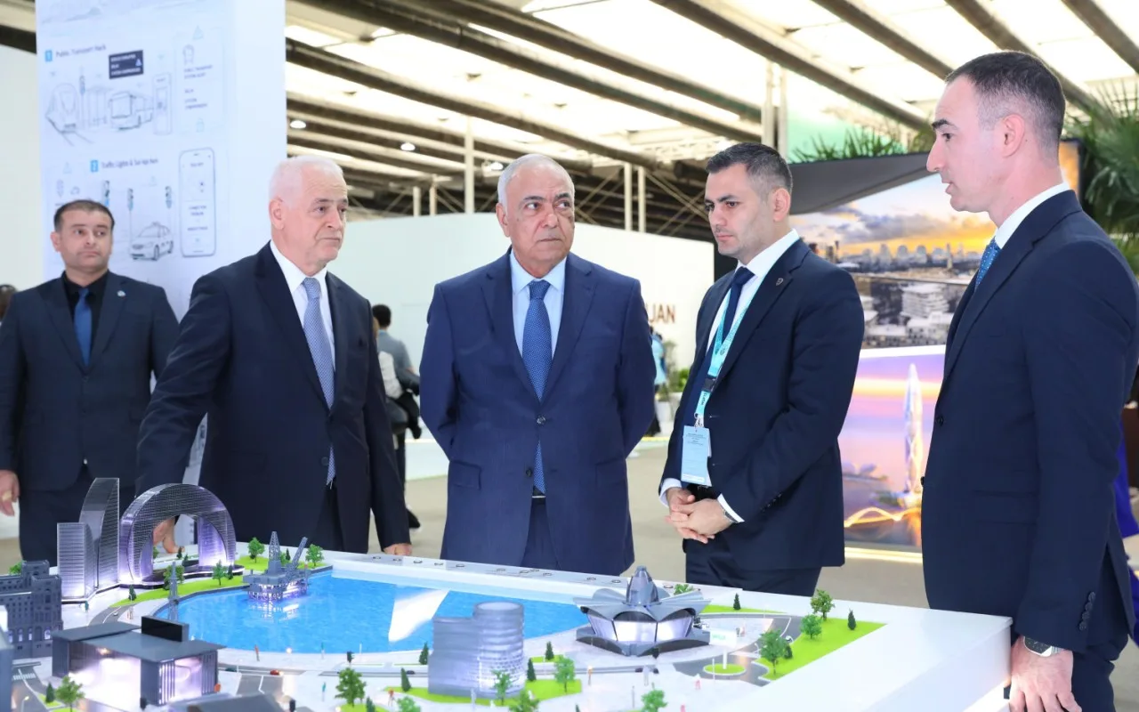 XRİTDX WUF13-də kibertəhlükəsizliyin dayanıqlı şəhərlərin inkişafındakı rolunu nümayiş etdirir - FOTO