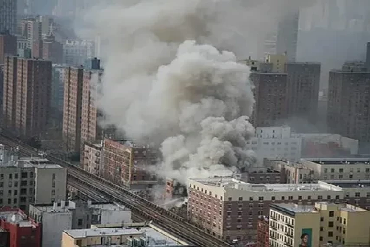 Nyu-Yorkda baş verən partlayışda 16 nəfər xəsarət alıb