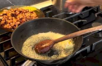 Restoranlar bu yola da əl atdı - Yağın pulunu hesaba ayrıca yazdılar