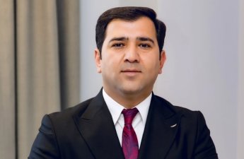Vəzifəyə təyin olunan əməkdar artist: “5 illik saz təhsilim var, muğama gənclərin axını çoxdur”-FOTO+ÖZƏL