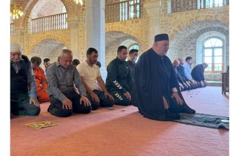 В Шуше совершен праздничный намаз по случаю праздника Гурбан