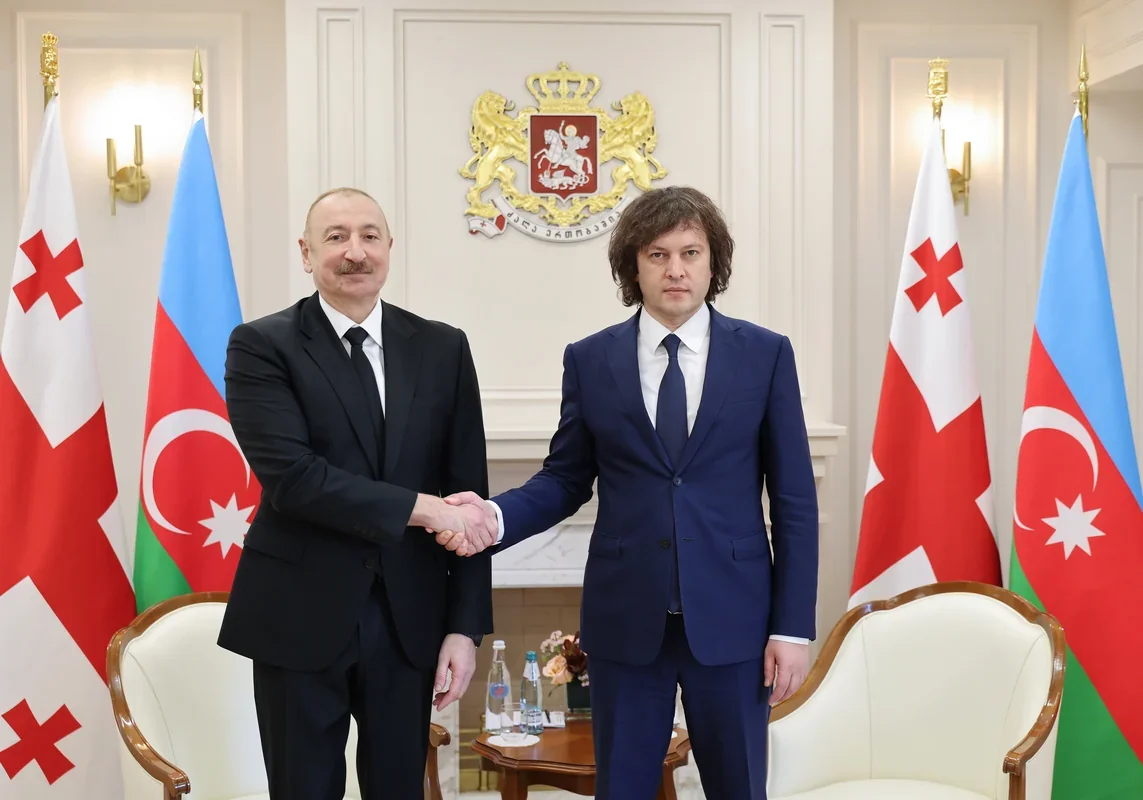 İrakli Kobaxidze İlham Əliyevi təbrik edib