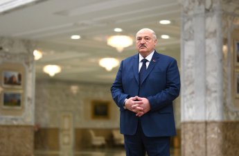 Лукашенко сообщил о скором визите в Минск доверенного лица Макрона