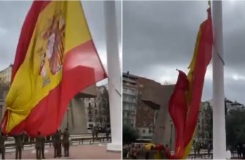 Флаг Испании во время парада сорвался с флагштока-ВИДЕО