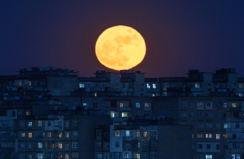 Bakı səmasında nadir görüntü - FOTO