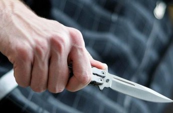 Şəmkirdə gənc oğlan parkda dostunu bıçaqladı - TƏFƏRRÜAT