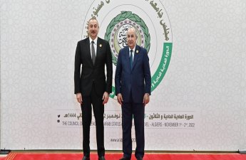 Əlcəzair Prezidenti Azərbaycan liderini təbrik edib