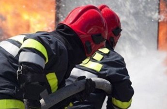 В Сумгайыте в многоэтажном доме произошел пожар, жители эвакуированы