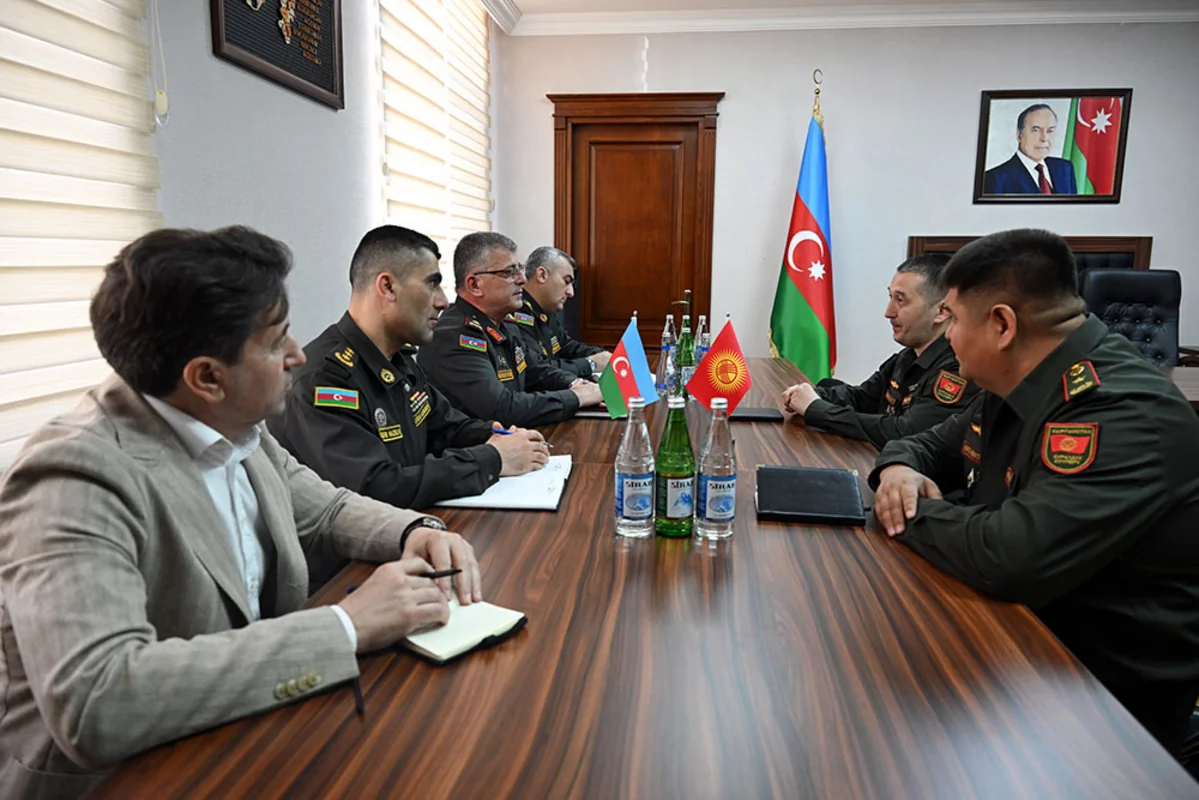 Azərbaycanla Qırğızıstan arasında hərbi təhlükəsizlik məsələləri müzakirə edilib - FOTO