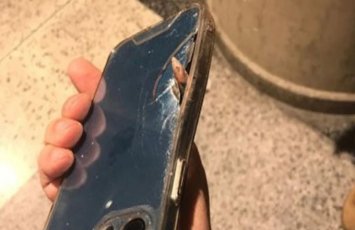 Gecə şarjda qalan “iPhone 14 Pro Max” bomba kimi partladı