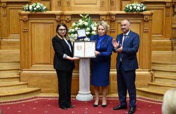 Mehriban Ələkbərzadəyə Çingiz Aytmatov mükafatı təqdim olundu