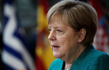 Angela Merkel xatirələrinə görə nə qədər pul alacaq?