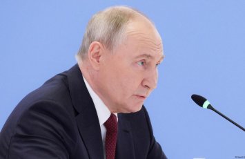 Putin Kiyevdə qərarlar qəbul edilən mərkəzə zərbələrlə təhdid edib