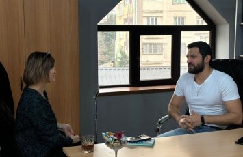 “Aktyorlarımız özünü çoxbilmiş dayday kimi aparır” – Müsahibə + FOTO