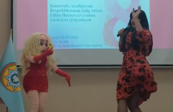 Bakı Biznes Universiteti bu görüntülərə görə tənqid olundu - Video