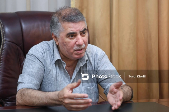 Dilçilik İnstitutunun direktoru: 