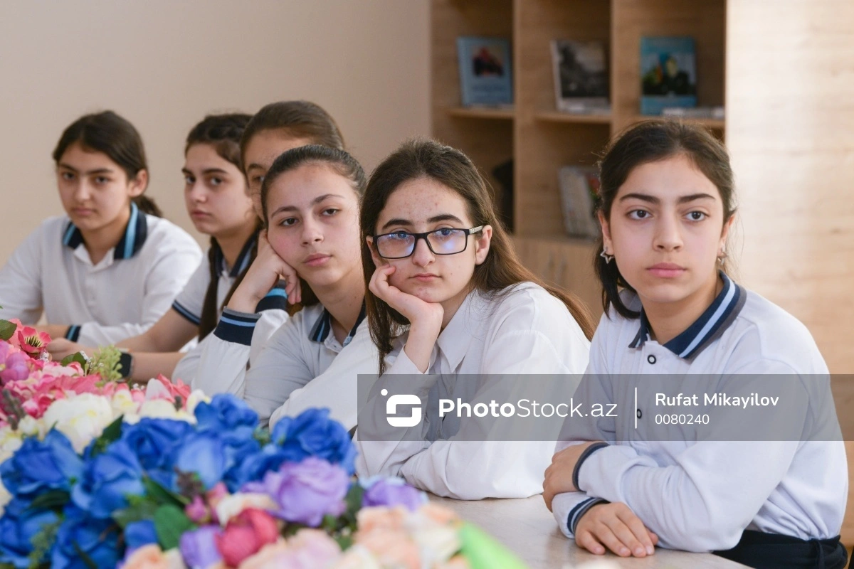 С этого года история Азербайджана будет преподаваться только на государственном языке