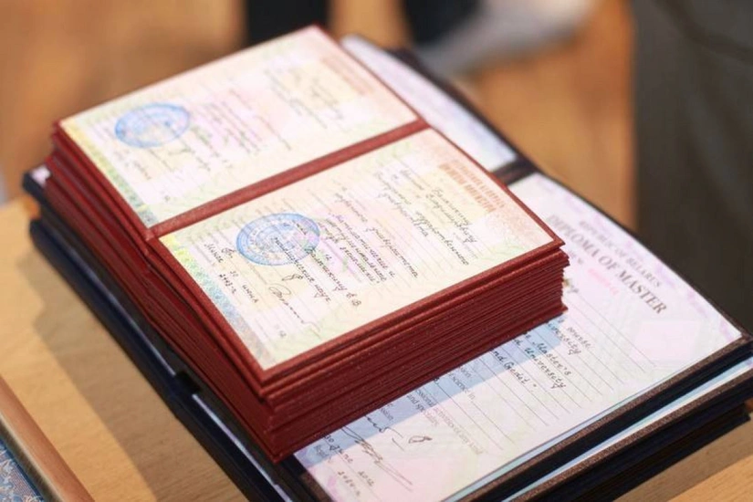 В Азербайджане признаны дипломы почти 3,7 тыс. студентов, обучавшихся в Украине после начала войны в 2022 году