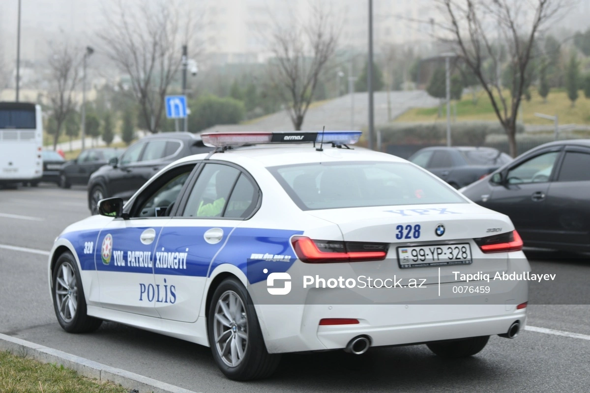 На некоторых улицах Баку будет частично ограничено движение транспорта