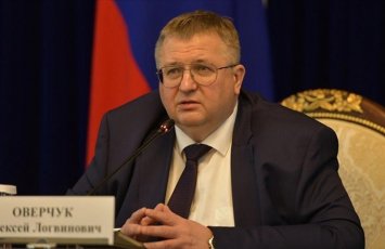 Оверчук: Россия намерена работать с Азербайджаном для улучшения экономического сотрудничества
