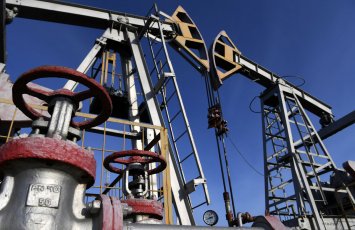 Решение ЕС о снижении потолка цены на российскую нефть до $47,6 вступило в силу