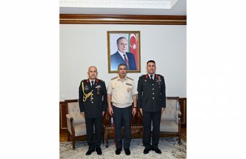 Zakir Həsənov Türkiyənin yeni hərbi attaşesini qəbul edib