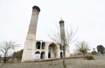 Parlamentdə azad edilmiş ərazilərdəki dini abidələrə dair müzakirə aparılacaq