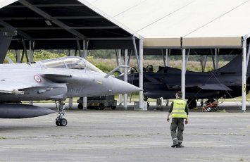 Fransa Polşaya üç “Rafale” qırıcısı göndərdi