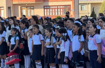 Naxçıvanda birinci sinfə gedən şagirdlərin sayı açıqlandı