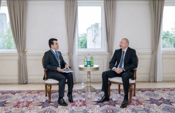 Prezident İlham Əliyev ICESCO-nun Baş direktoruna 