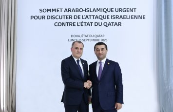 Ceyhun Bayramov özbəkistanlı həmkarı Baxtiyor Saidov ilə görüşüb