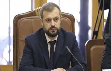 Ermənistanın iqtisadiyyat naziri 