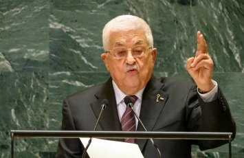 Аббас: Признание Лондоном Палестины - важный шаг на пути к достижению мира