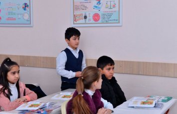 Təhsil naziri etiraf etdi ki, 3 şagirddən 1-i savadsızdır...- Amma səbəblərindən danışmadı...- Ekspert izah edir...