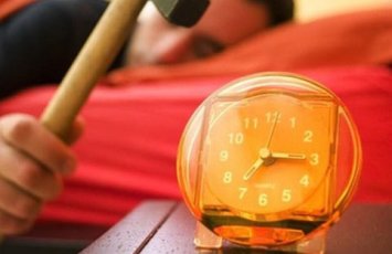 Hər səhər zəngli saatı yubadanlara xoş xəbər: Faydası böyük imiş