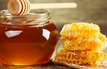 Bal və kişmiş möcüzəsi: Quru öskürəyi kəsir, qıcıqlanmanı aradan qaldırır
