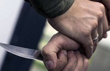 Lənkəranda bıçaqlanma hadisəsi baş verib